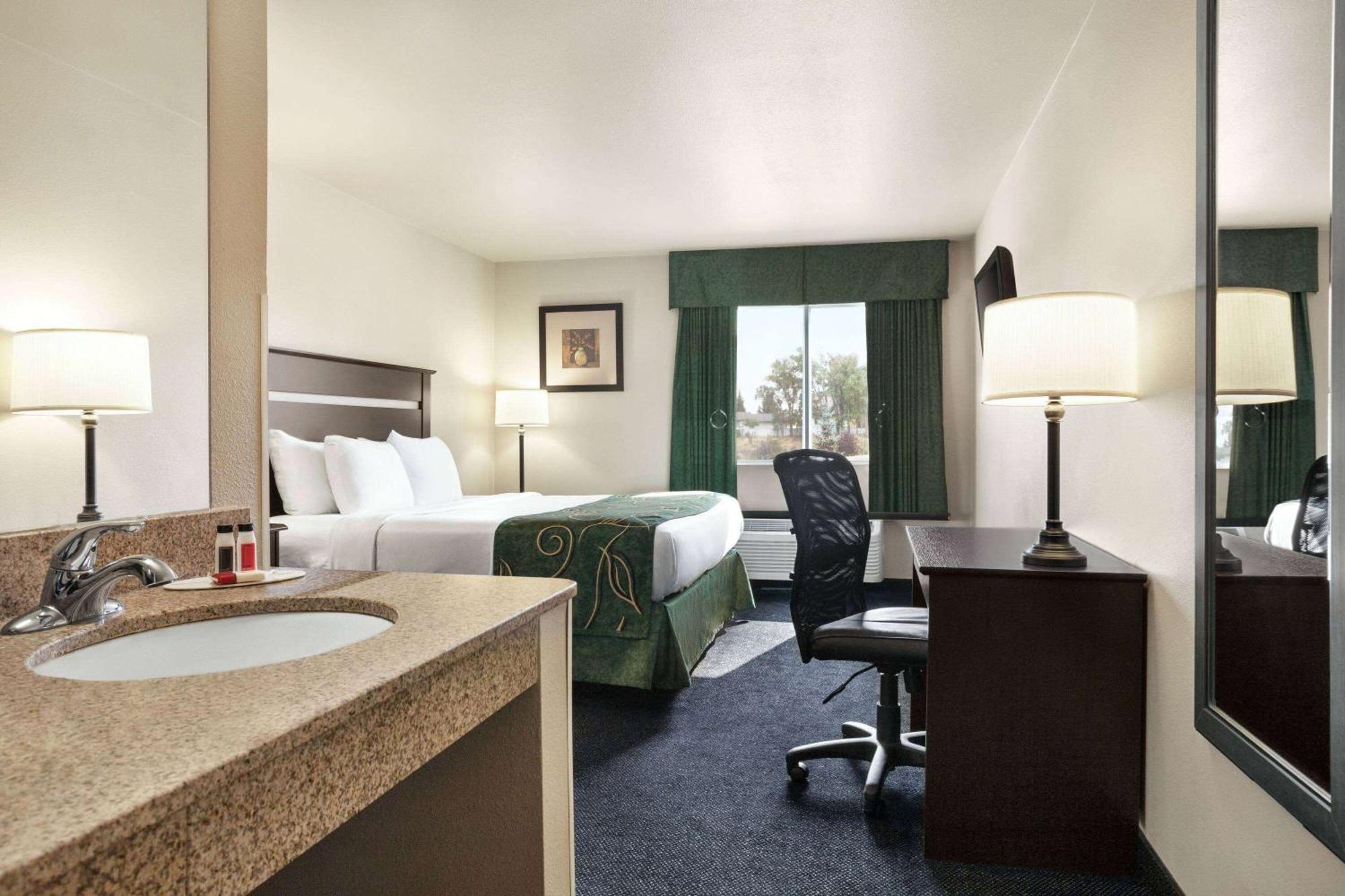 Travelodge By Wyndham Mcalester Luaran gambar